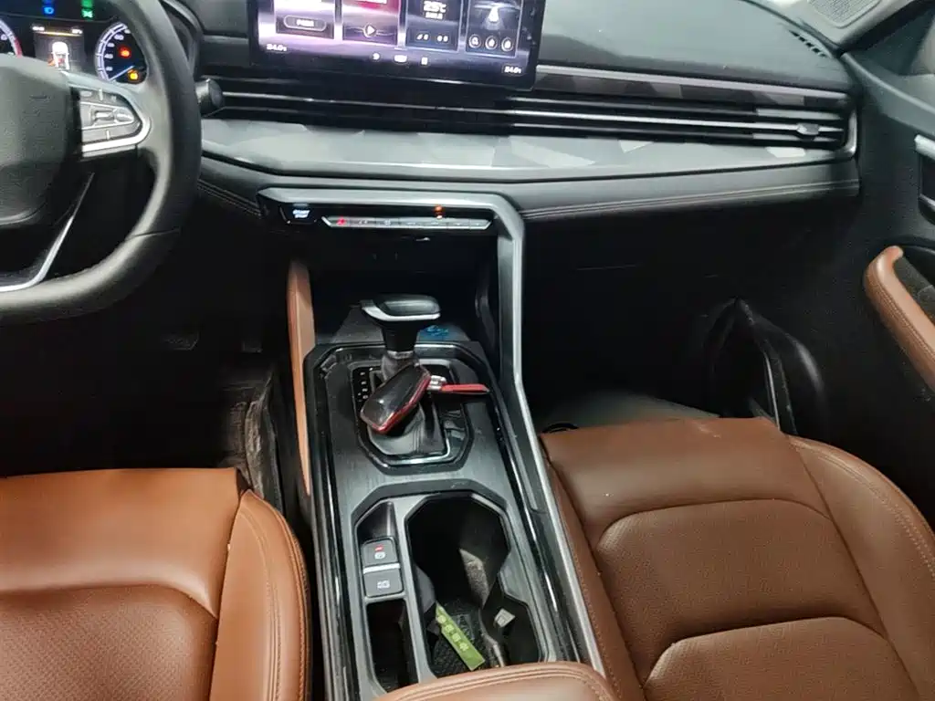 Geely Vision X6 — фото 13