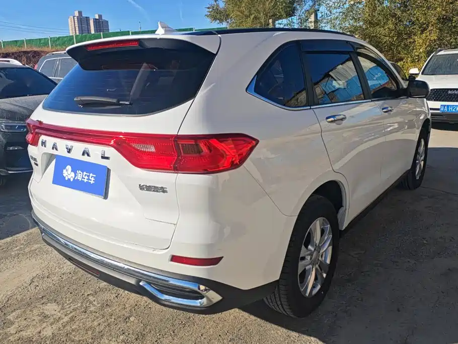 Haval M6 — фото 3