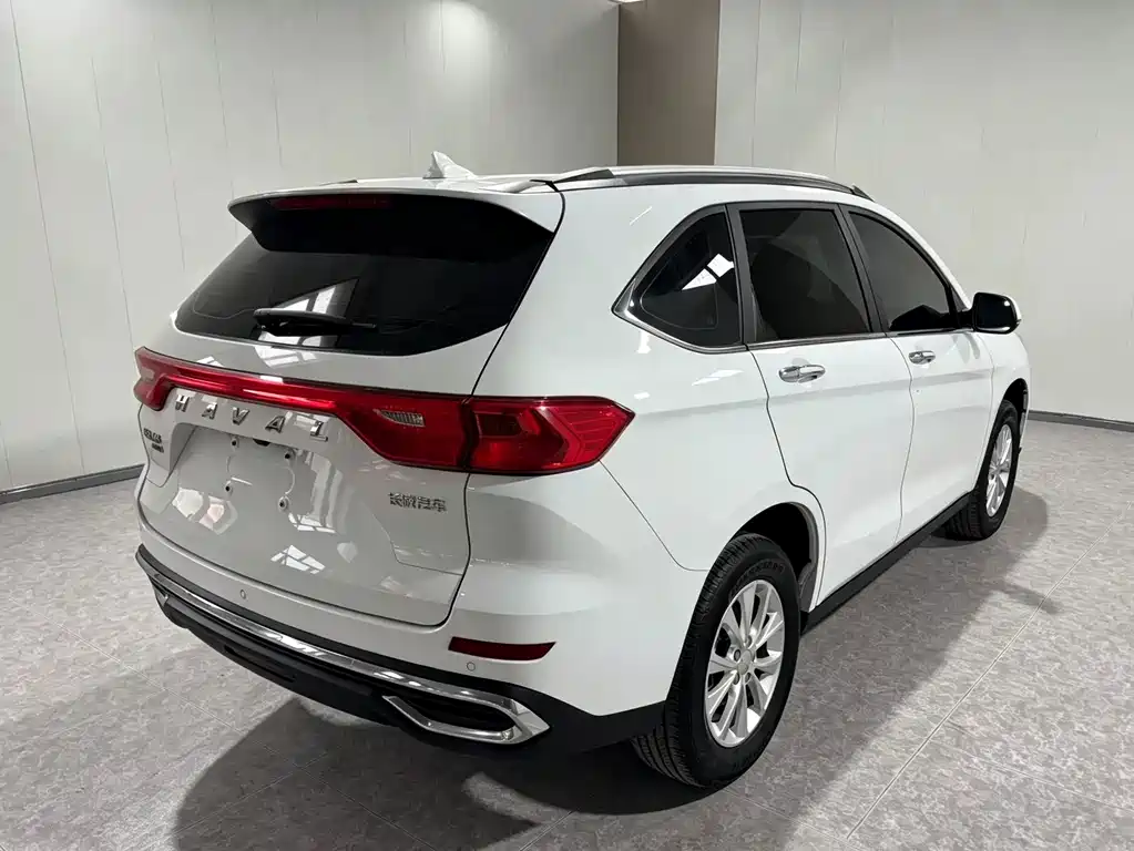 Haval M6 — фото 6