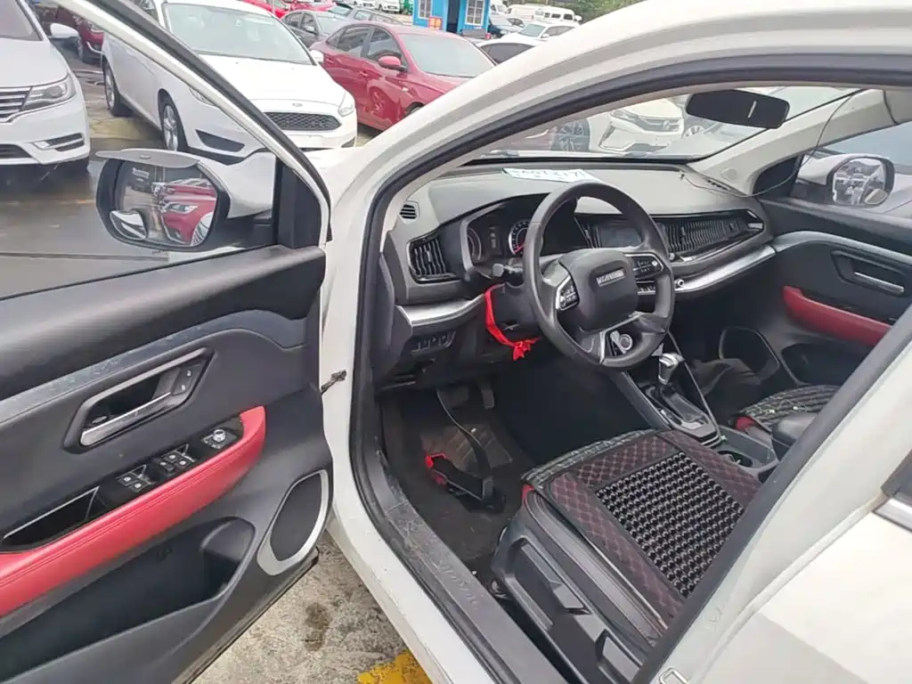 Haval H2s — фото 15