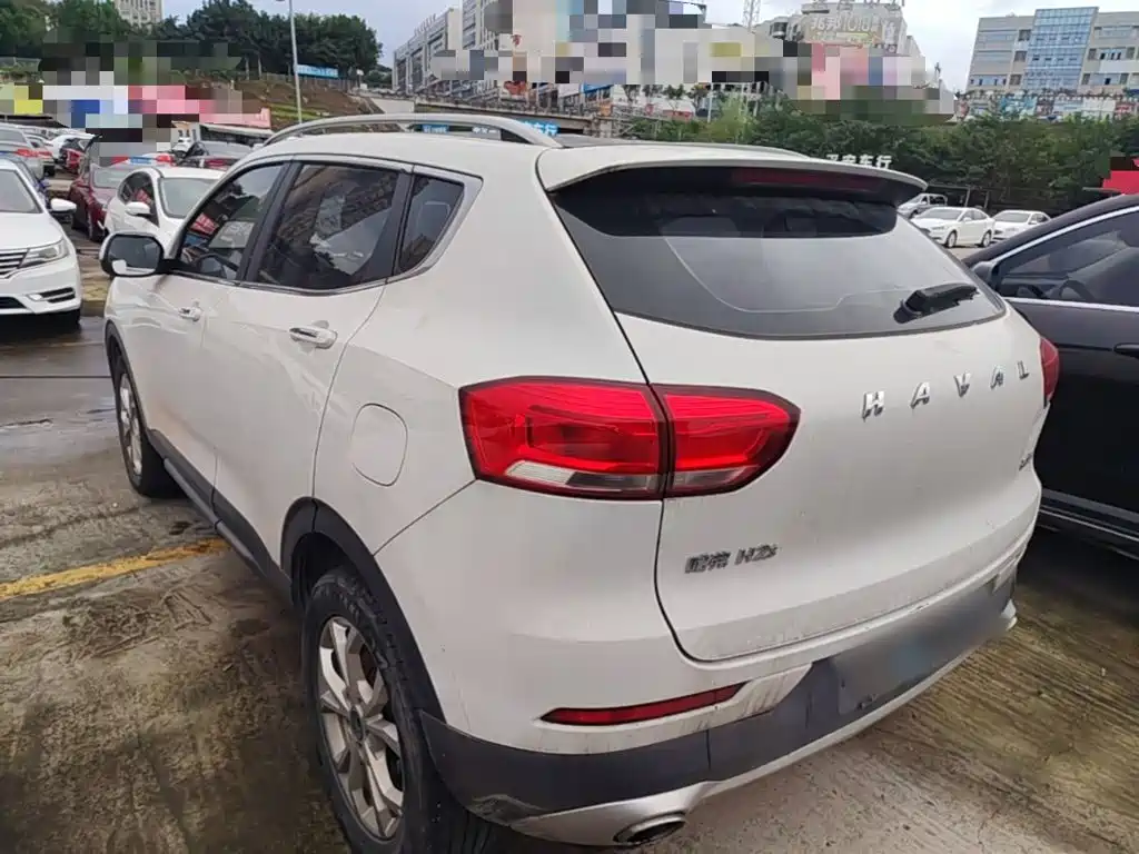 Haval H2s — фото 4