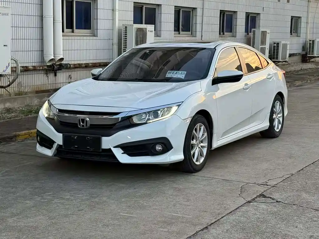 Honda Civic — фото 3