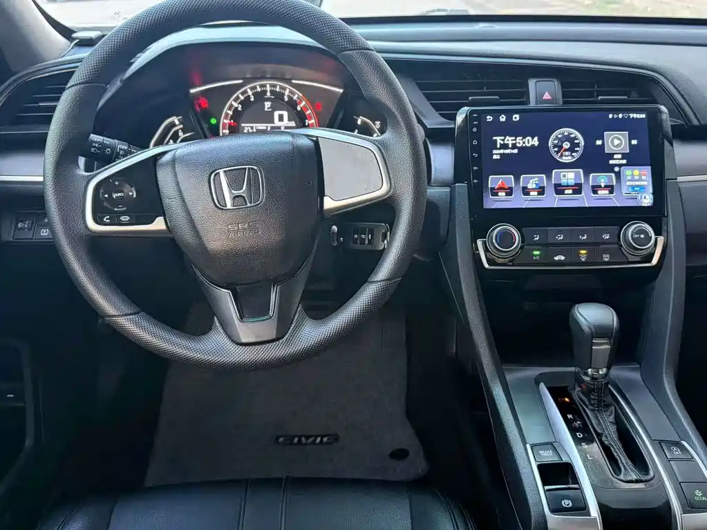 Honda Civic — фото 7