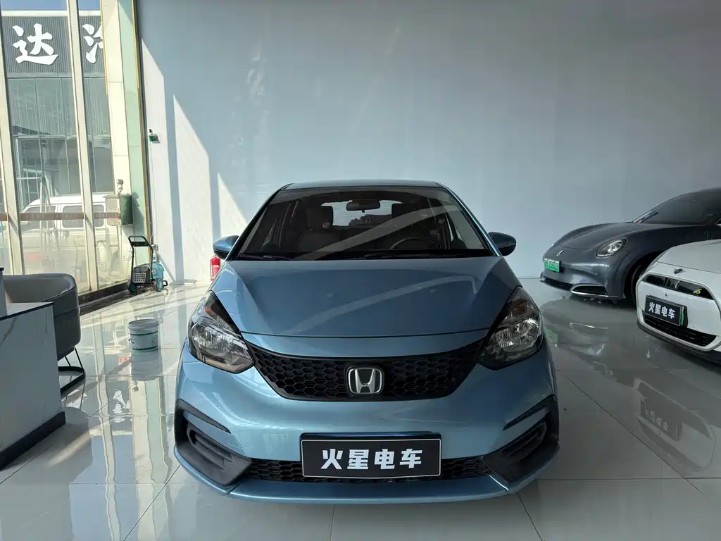 Honda Fit — фото 2