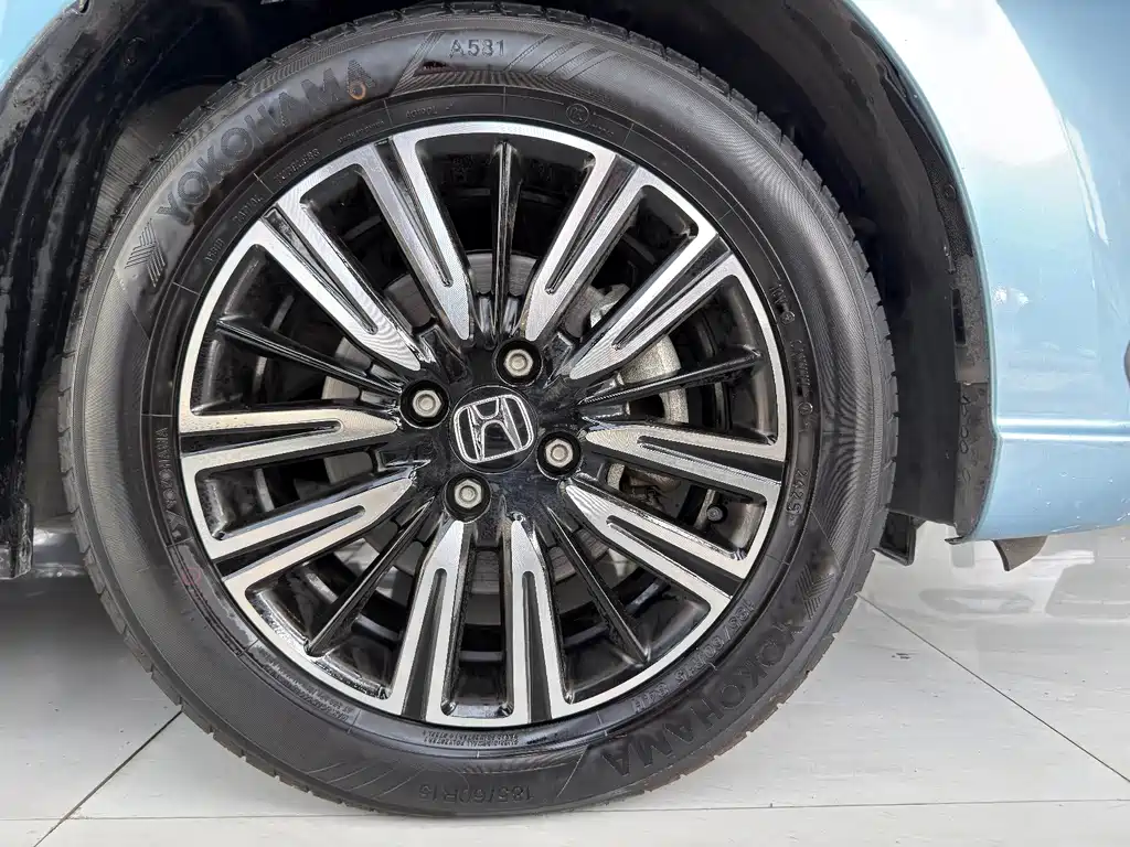 Honda Fit — фото 13