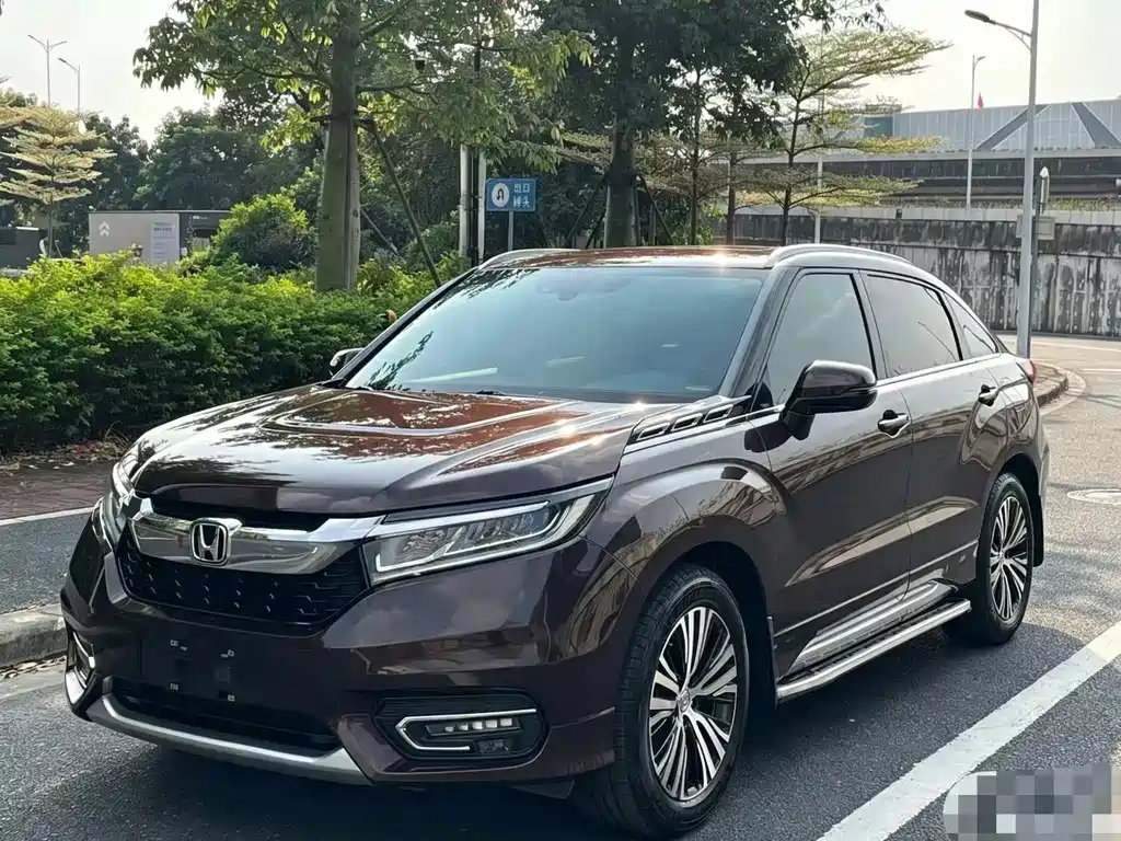 Honda Avancier — фото 1