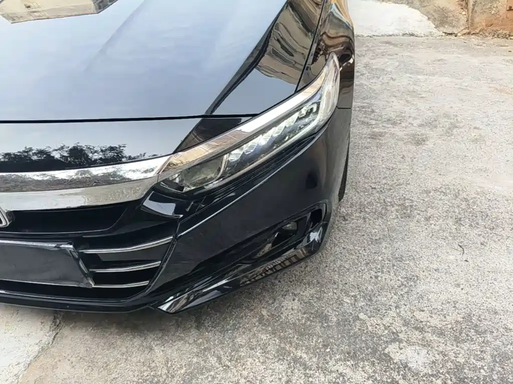 Honda Accord — фото 23