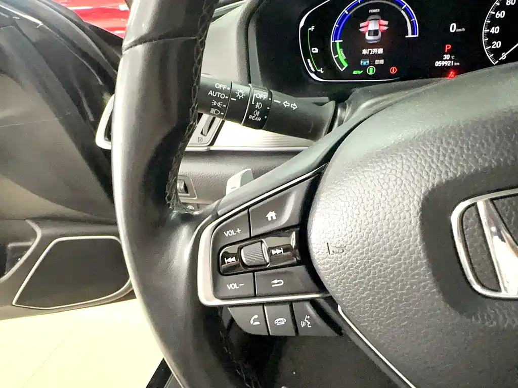 Honda Accord — фото 16