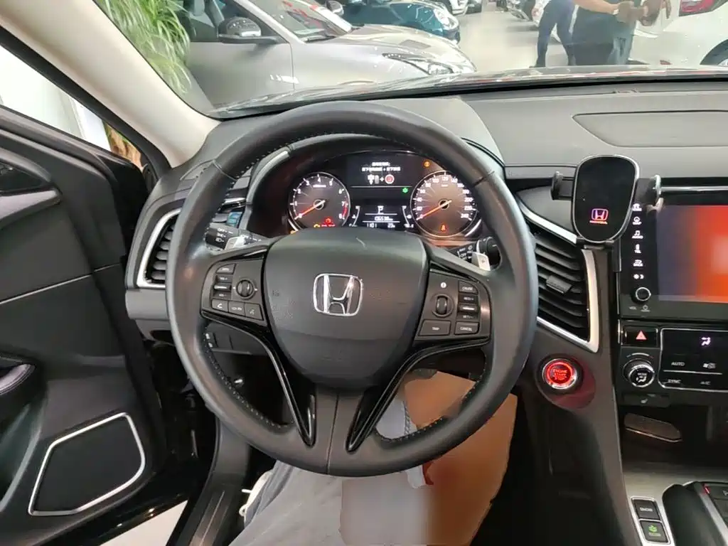 Honda Avancier — фото 10