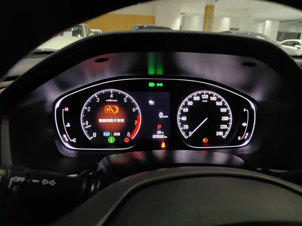 Honda Accord — фото 11