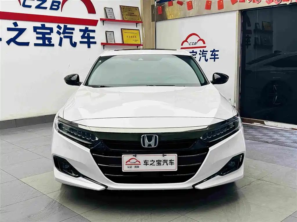 Honda Accord — фото 3