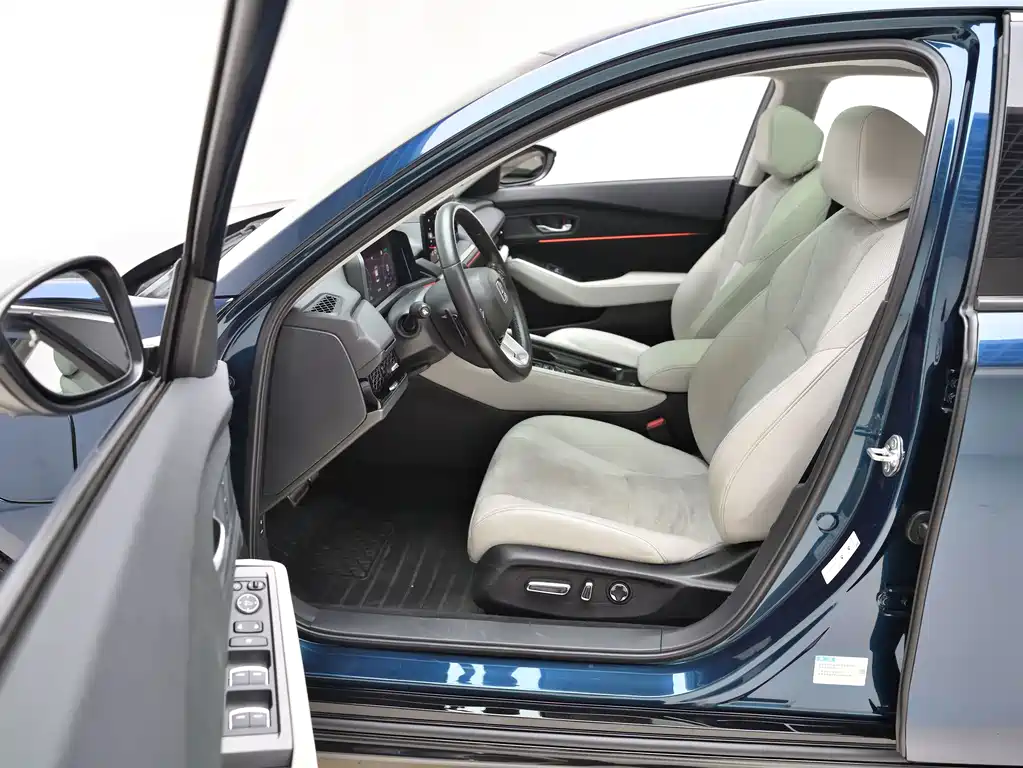 Honda Accord New Energy — фото 11