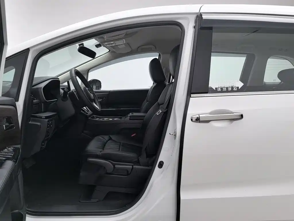 Honda Odyssey — фото 10