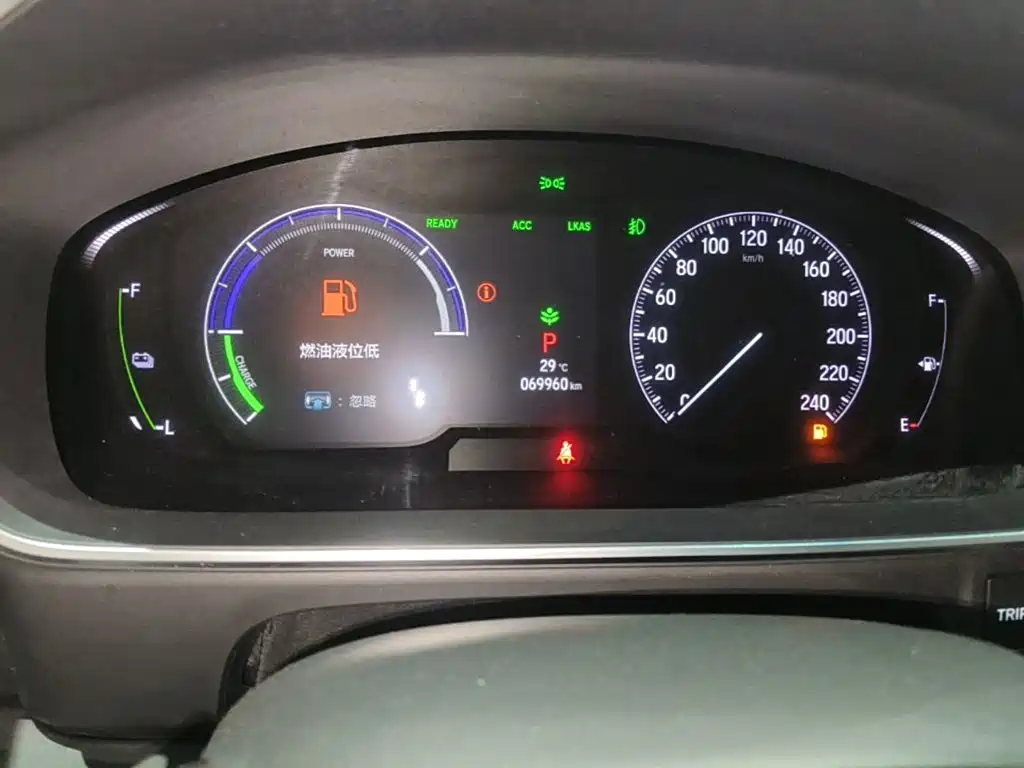 Honda Odyssey — фото 11