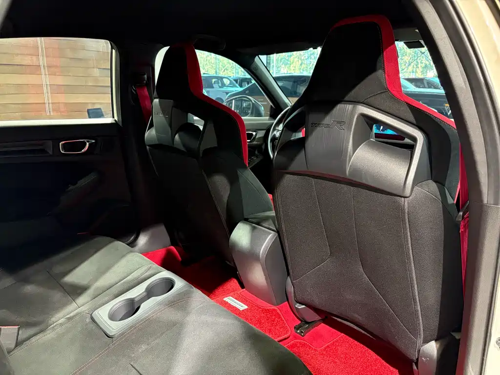 Honda Civic (Import) — фото 19
