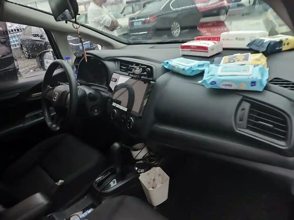 Honda Fit — фото 6