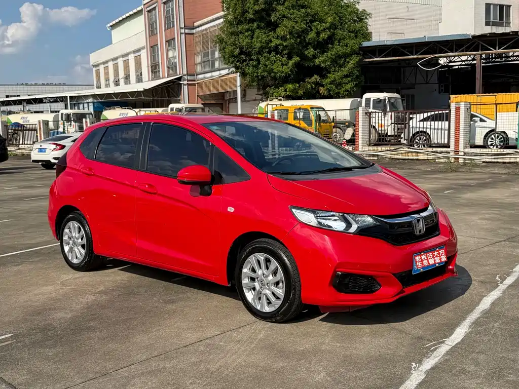 Honda Fit — фото 3
