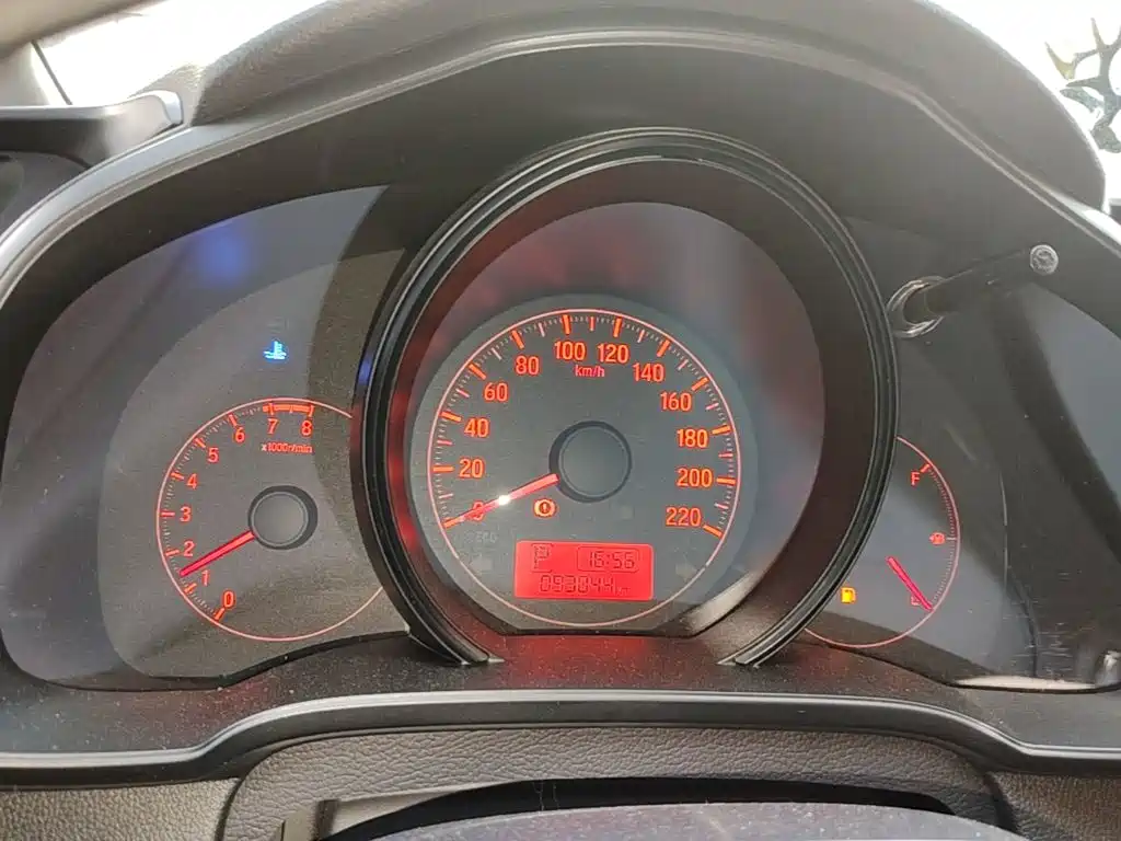 Honda Fit — фото 11