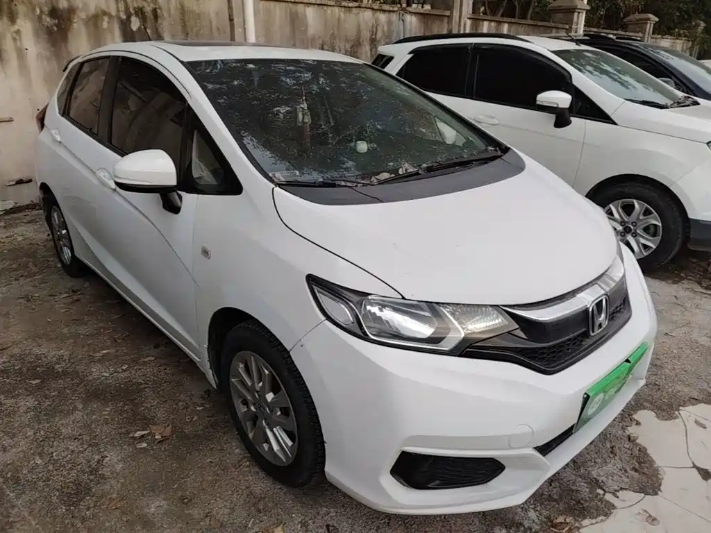 Honda Fit — фото 3