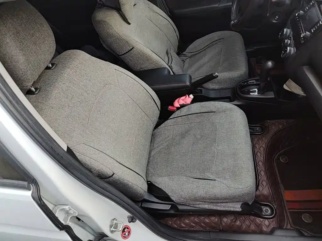 Honda Fit — фото 24
