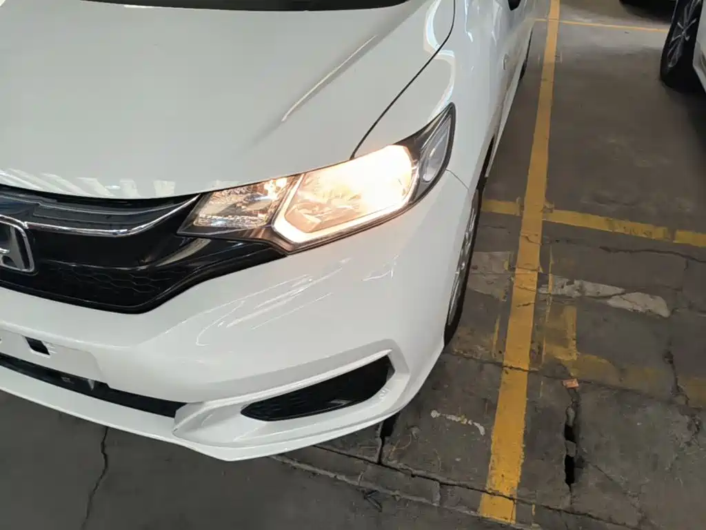 Honda Fit — фото 23