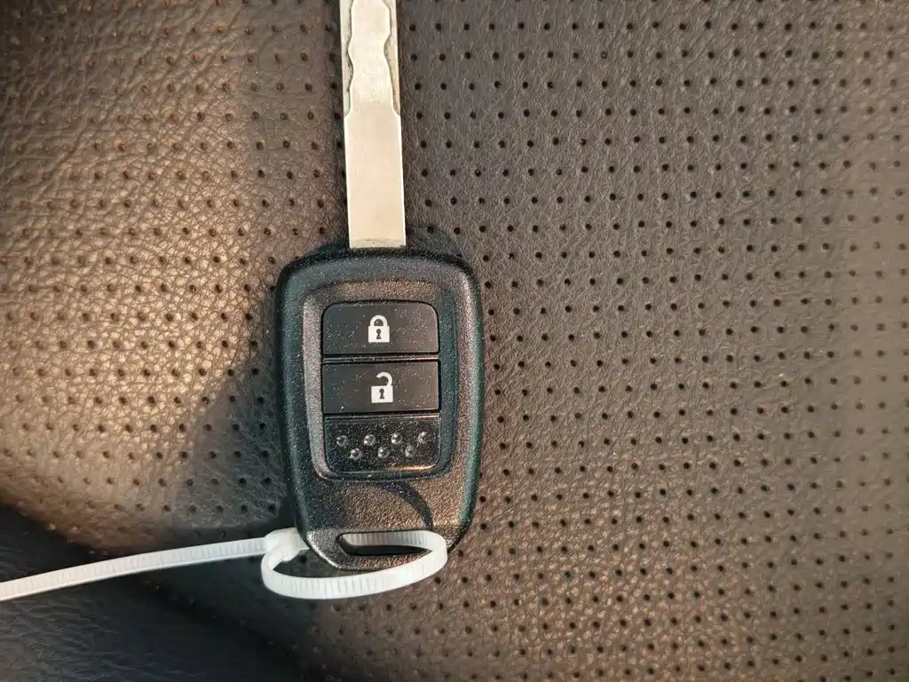 Honda Fit — фото 8