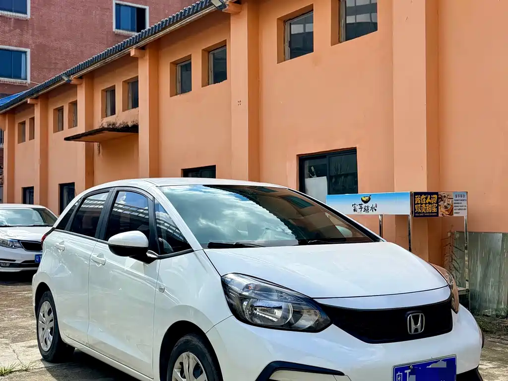 Honda Fit — фото 3