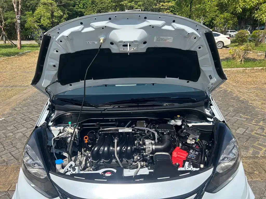 Honda Fit — фото 16