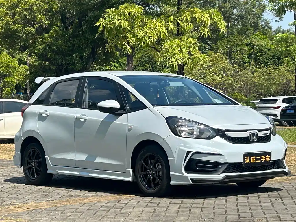 Honda Fit — фото 3
