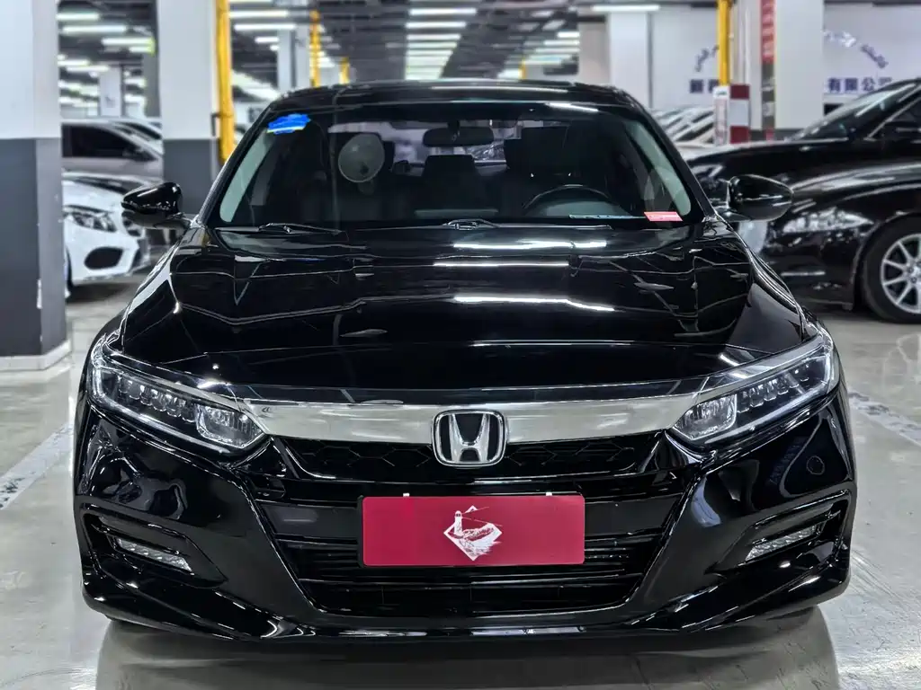 Honda Accord — фото 2