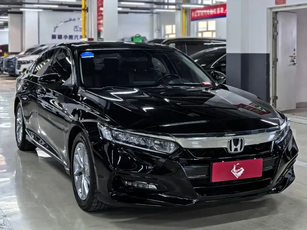 Honda Accord — фото 3