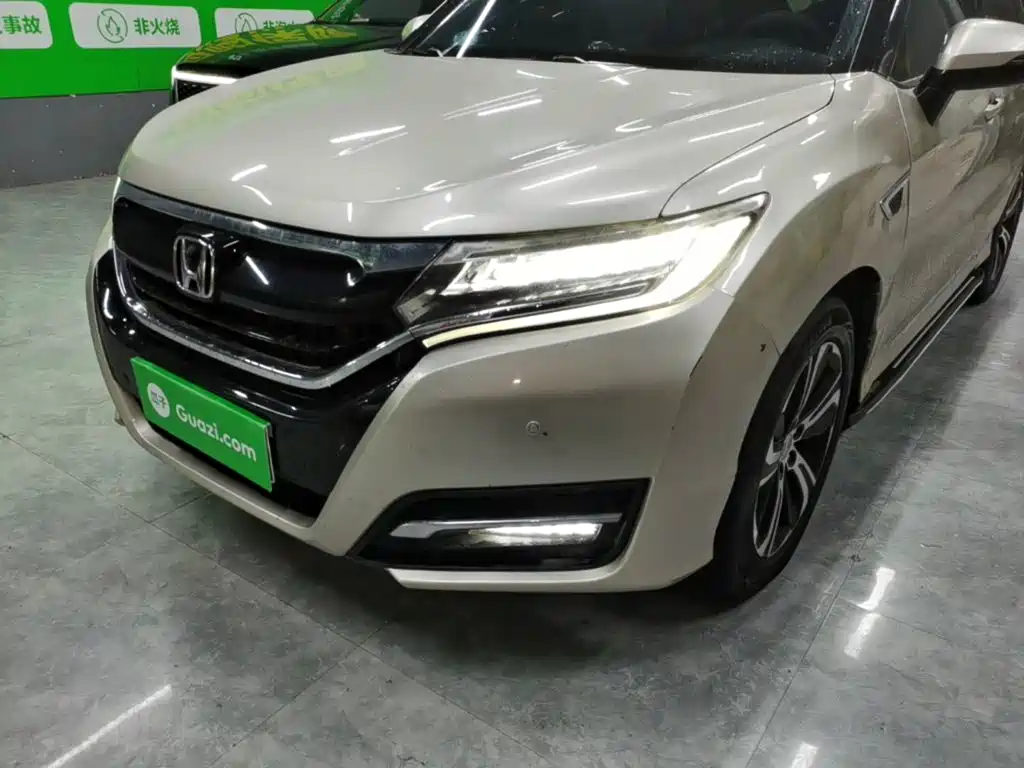 Honda UR-V — фото 23