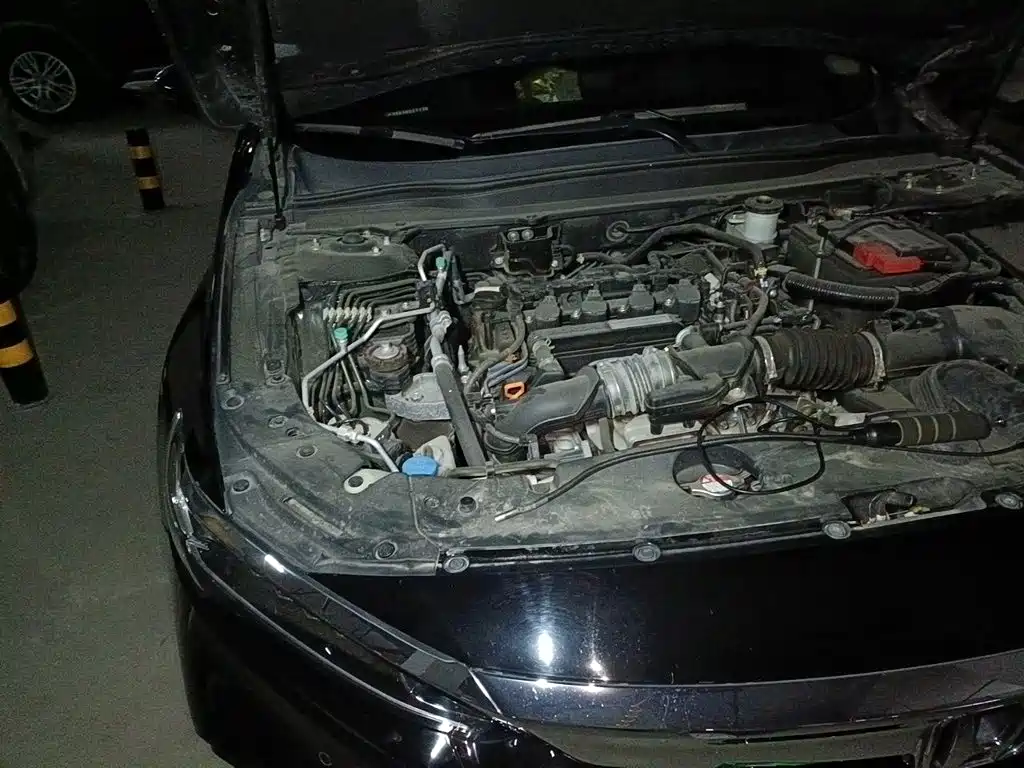 Honda Accord — фото 20