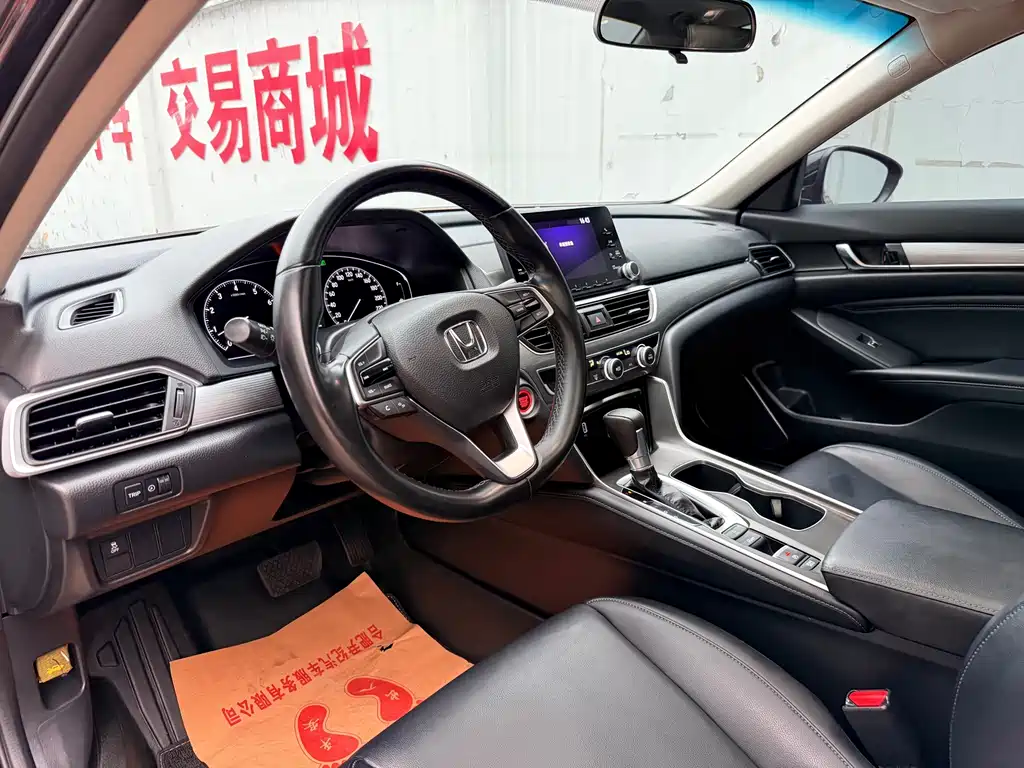 Honda Accord — фото 14