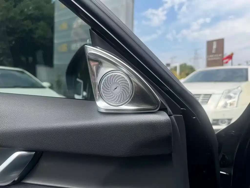 Honda Accord — фото 10