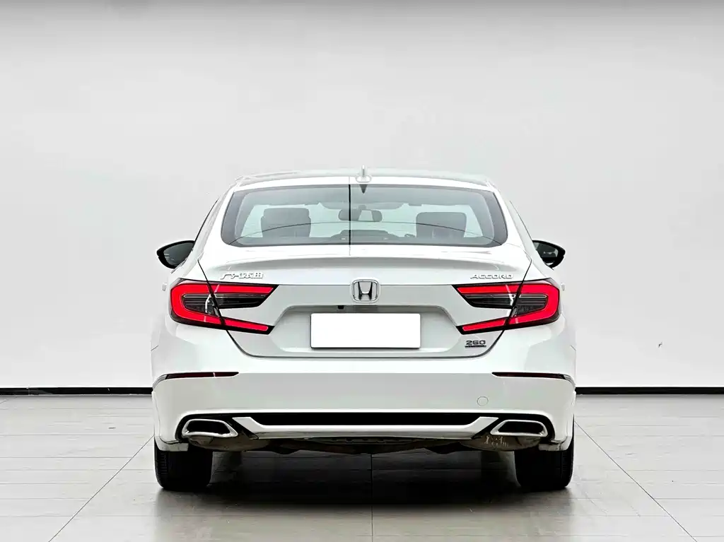 Honda Accord — фото 4