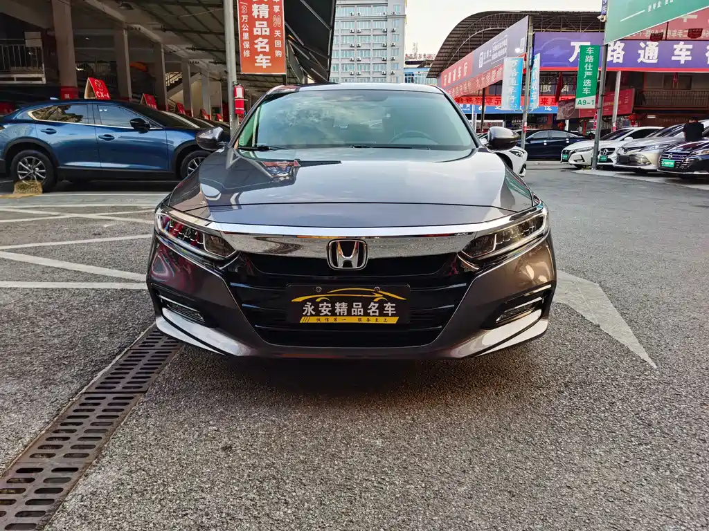 Honda Accord — фото 2