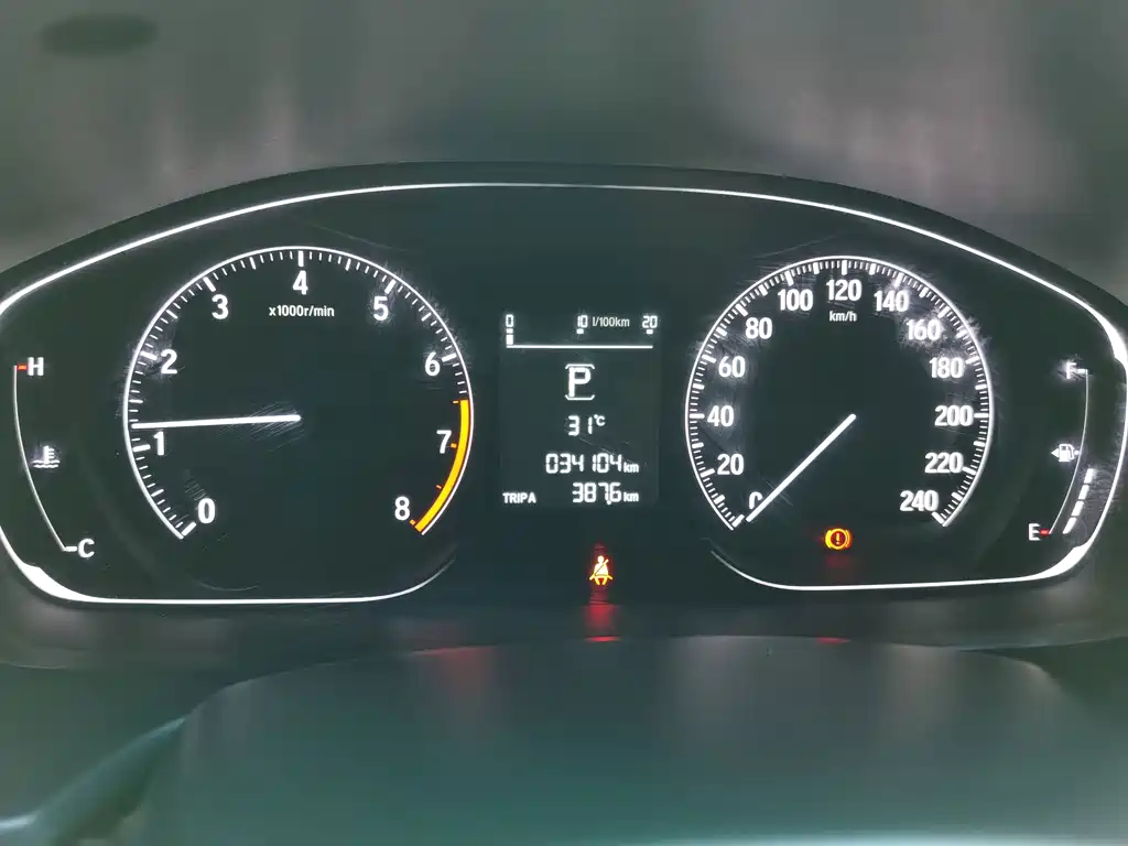 Honda Accord — фото 21