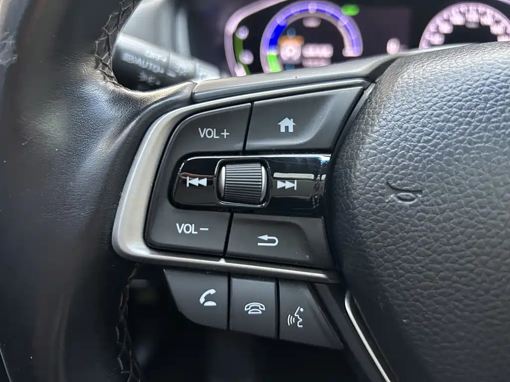 Honda Accord — фото 21