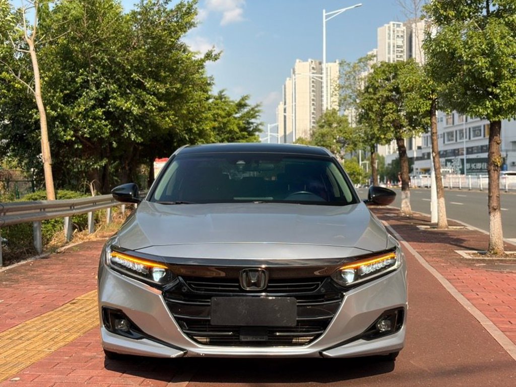 Honda Accord — фото 2