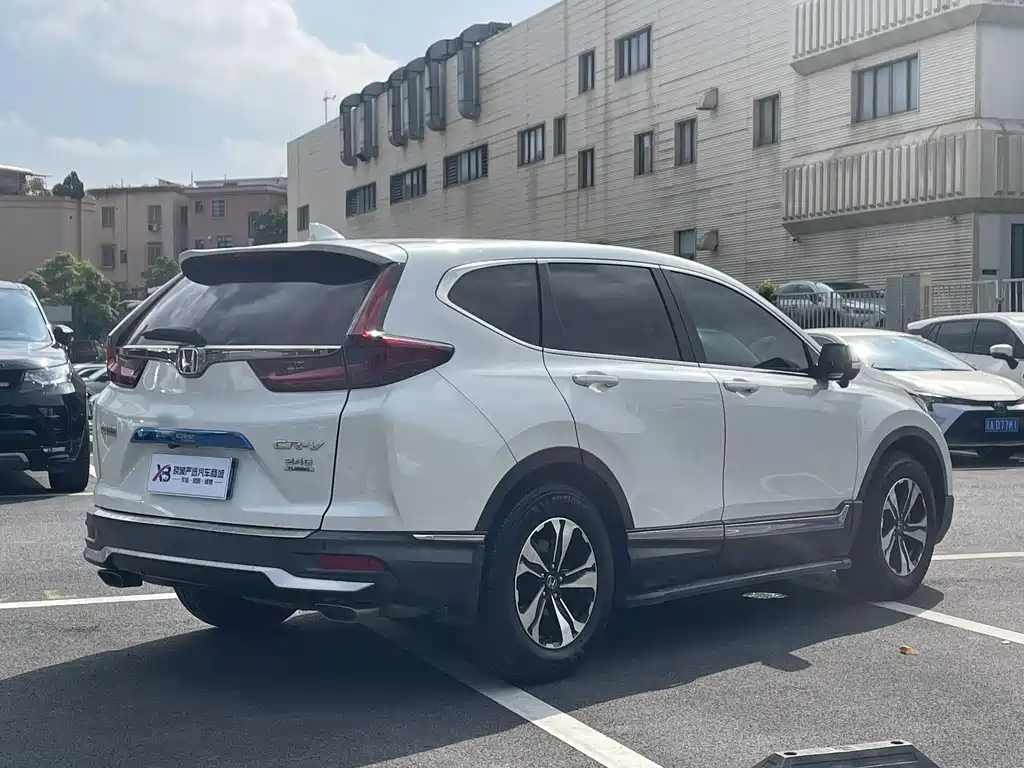 Honda CR-V — фото 11