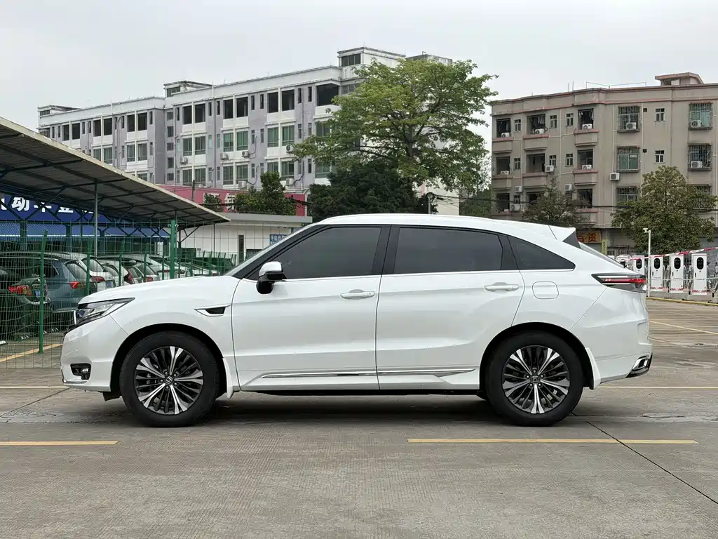 Honda UR-V — фото 6