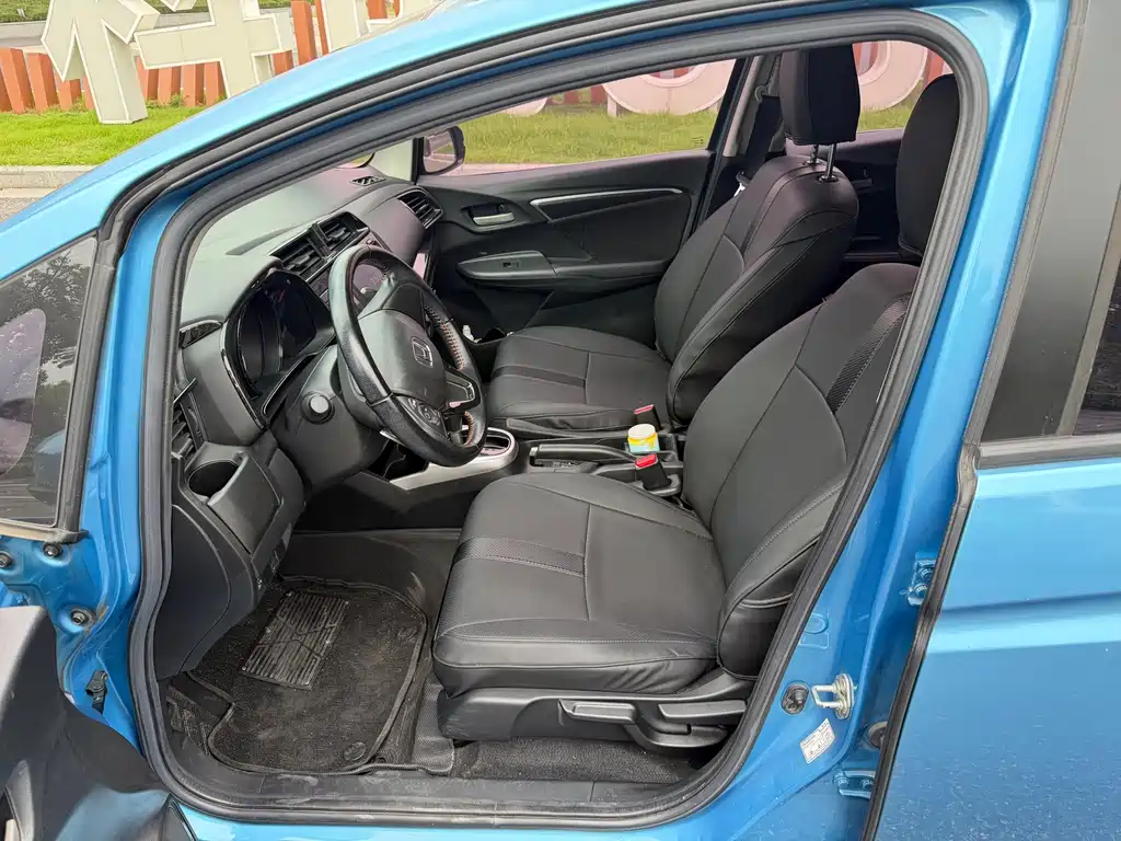 Honda Fit — фото 6