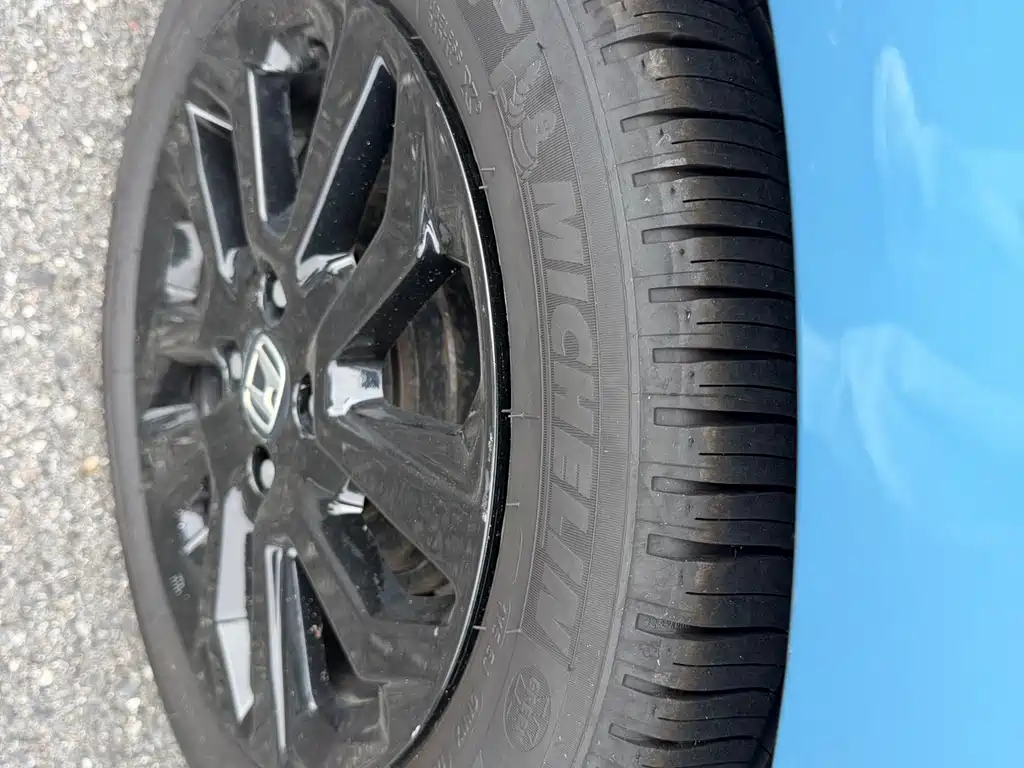 Honda Fit — фото 10