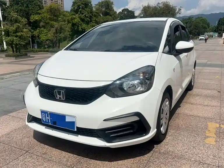 Honda Fit — фото 2
