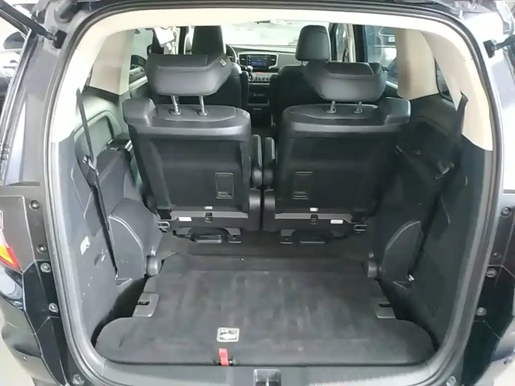 Honda Odyssey — фото 18