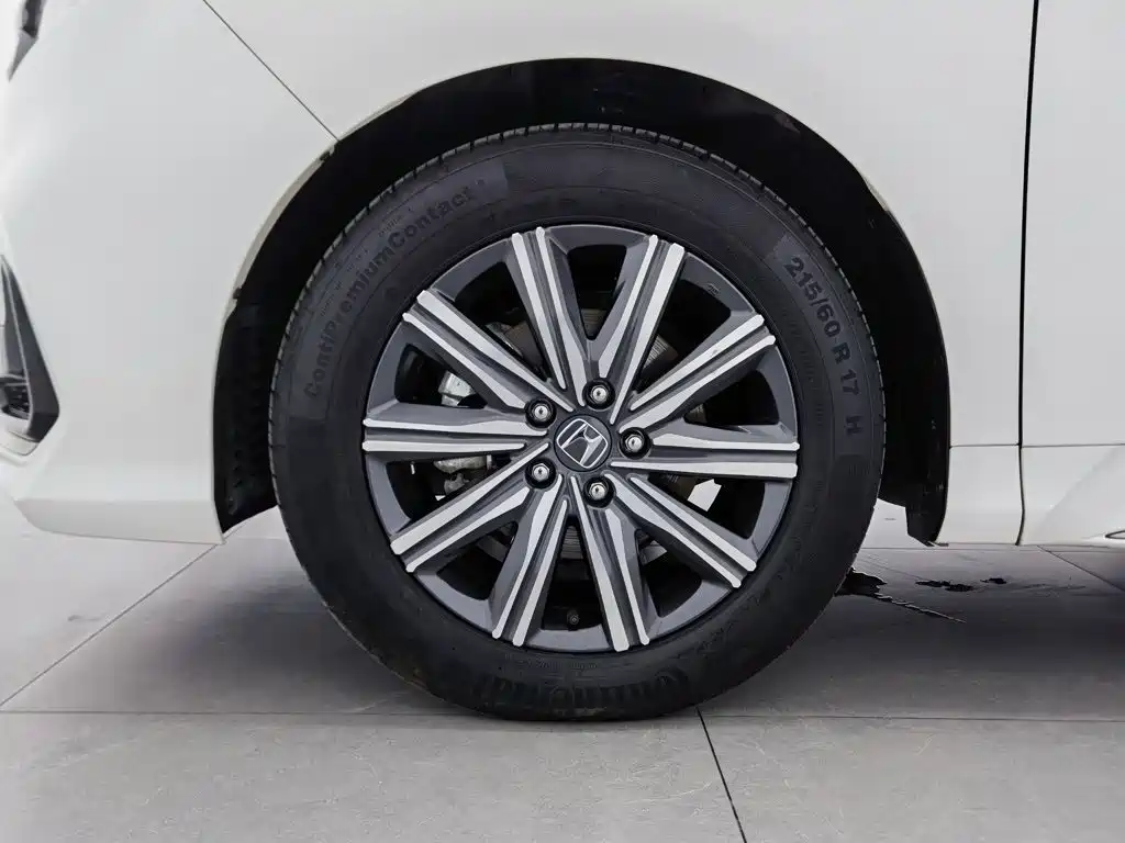 Honda Odyssey — фото 17