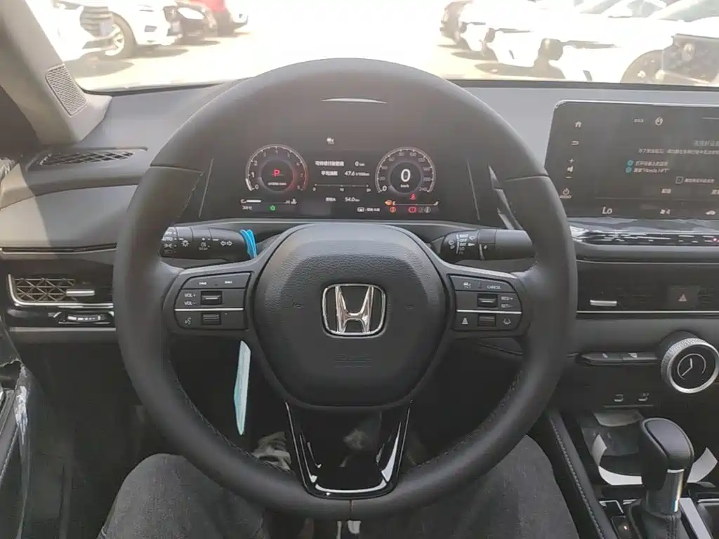 Honda Inspire — фото 10