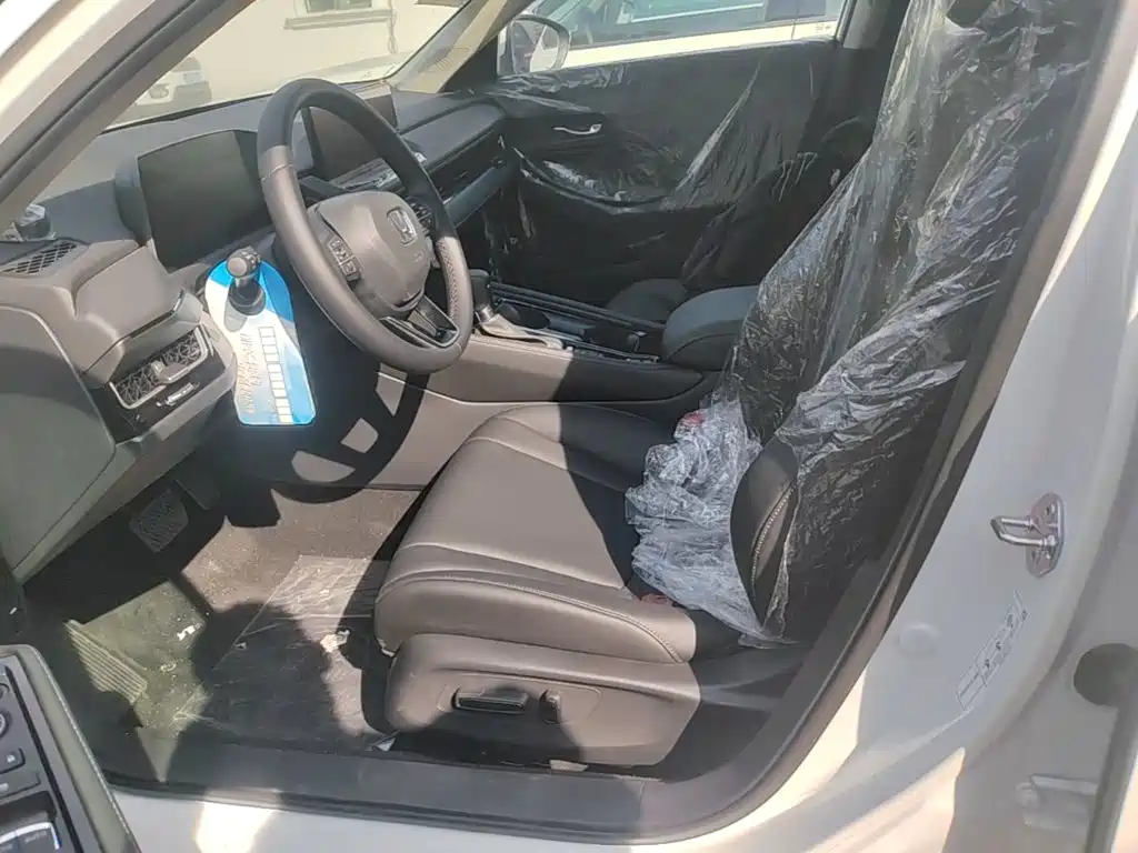 Honda Inspire — фото 14