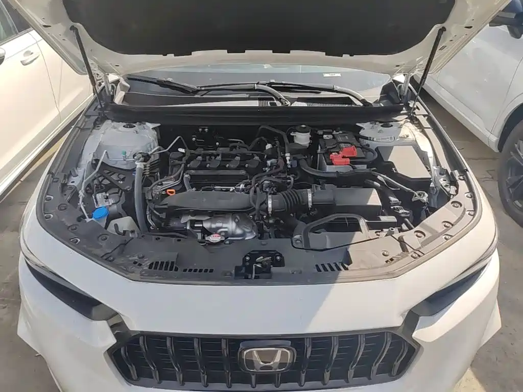 Honda Inspire — фото 19